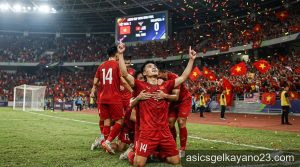 Việt Nam tiến vào chung kết ASEAN Cup 2026: Xuân Son và hành trình chinh phục ngôi vương